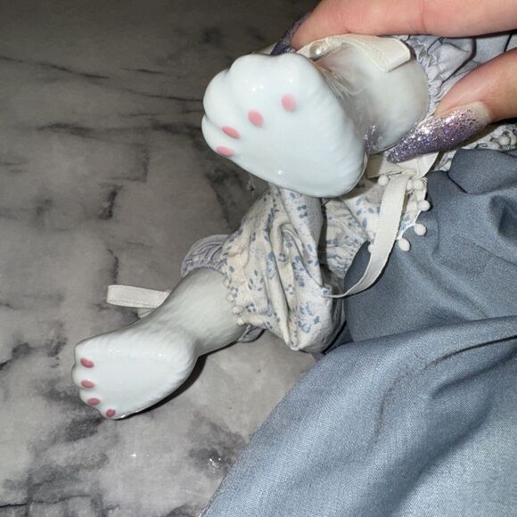 New Vintage Porcelain Mouse Doll 20" Victorian Dress Country Farmhouse Nursery - Picture 8 of 16